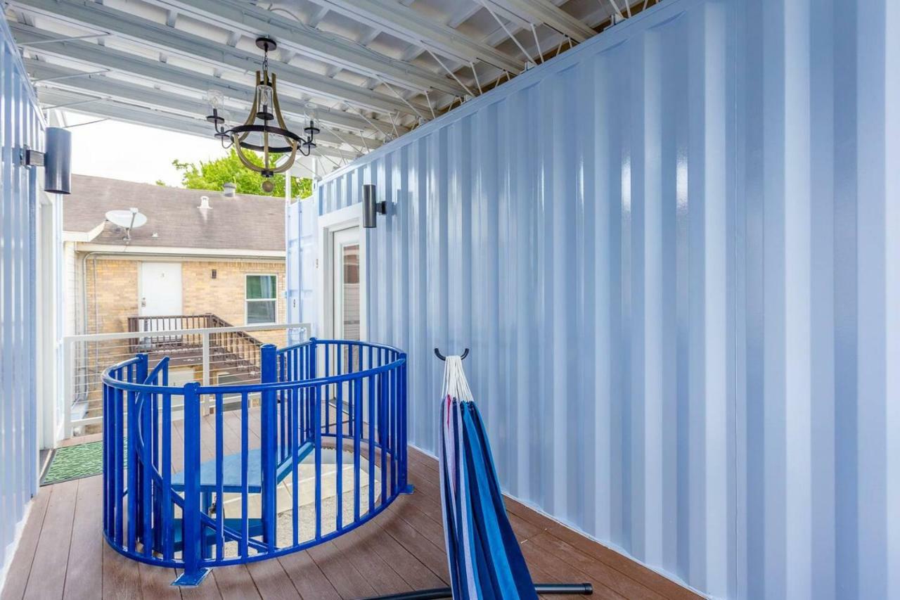 Appartamento East Downtown Micro-Luxe Container Living Pod #9 Houston Esterno foto